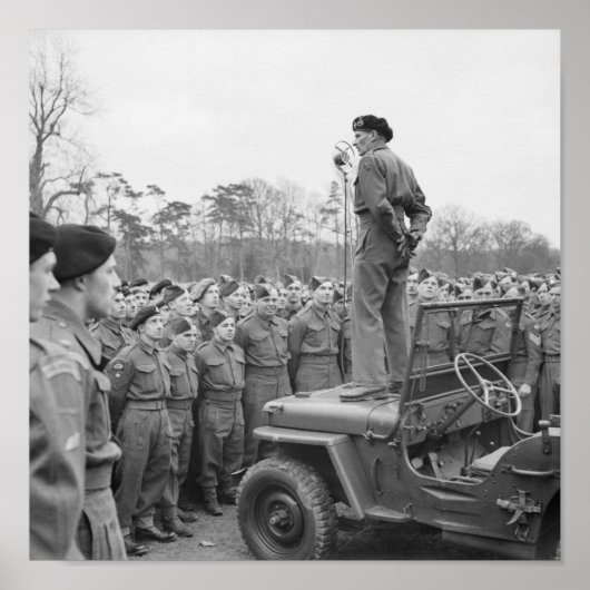 Monty Addressing the Troops - WW2 - 1944 Poster (Voorkant)