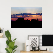 Monument Valley bij Sunrise Poster (Thuiskantoor)