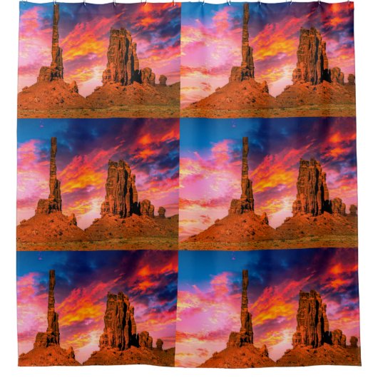 Monument Valley Douchegordijn (Voorkant)