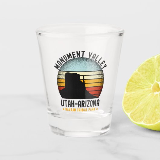 Monument Valley Old Scenic Utah Shot Glas (Voorkant)