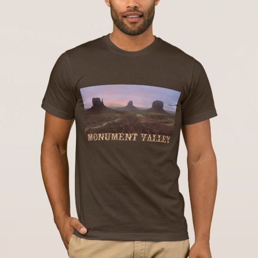 Monument Valley T-shirt (Voorkant)