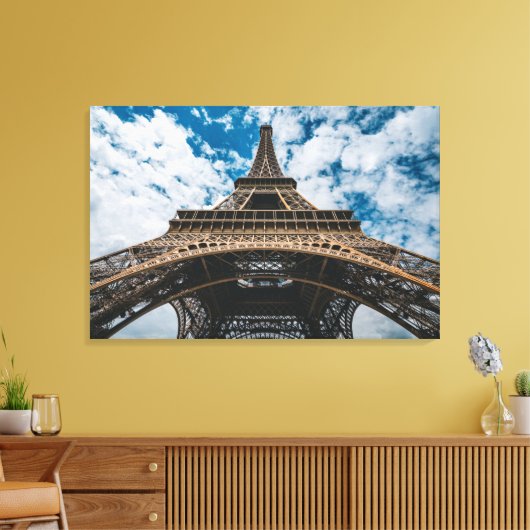 Monumenten | Looking Up at the Eiffel Tower Canvas Afdruk (Insitu (Woonkamer))