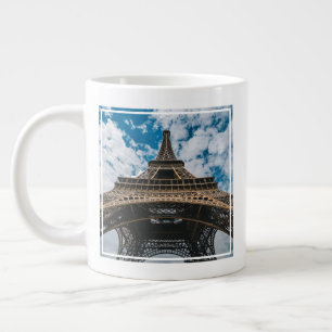 Monumenten Looking Up at the Eiffel Tower Grote Koffiekop