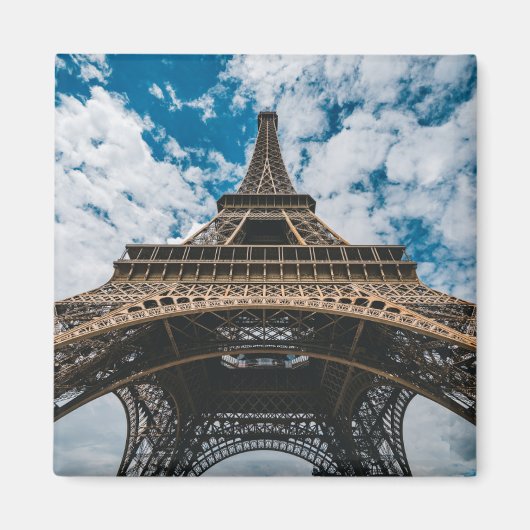 Monumenten | Looking Up at the Eiffel Tower Magneet (Voorkant)