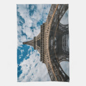 Monumenten | Looking Up at the Eiffel Tower Theedoek (Verticaal)