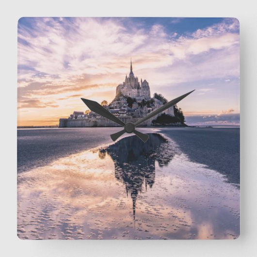 Monumenten | Mont Saint-Michel, Normandië Frankrij Vierkante Klok (Voorkant)
