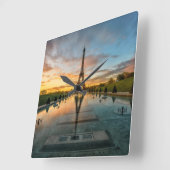 Monumenten | Sunrise Eiffel Tower Vierkante Klok (Hoek)