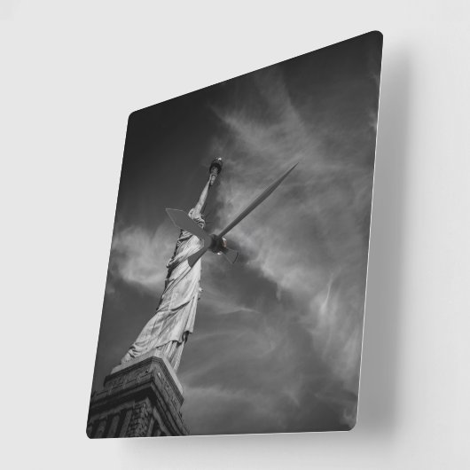 Monumenten | Vrijheidsbeeld Manhattan NYC Vierkante Klok (Hoek)