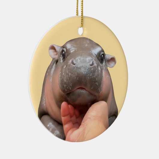 Moo Deng 2024 Keramisch Ornament (Rechts)