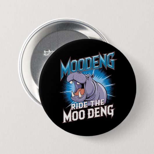 MOO DENG Hippo Ride The MOO DENG Ronde Button 7,6 Cm (Voorkant /achterkant)
