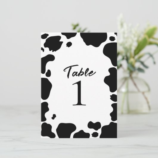 Moo Koe Spots Print Zwart Wit Tafelnummer (Staand voorkant)