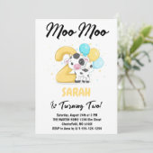 Moo Moo Ik Ben Twee Koe 2de Verjaardagsfeestje Kaart (Staand voorkant)