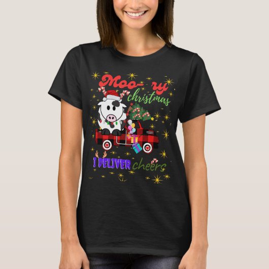 Moo-ry Christmas Cow in Plaid Truck Holiday design T-shirt (Voorkant)