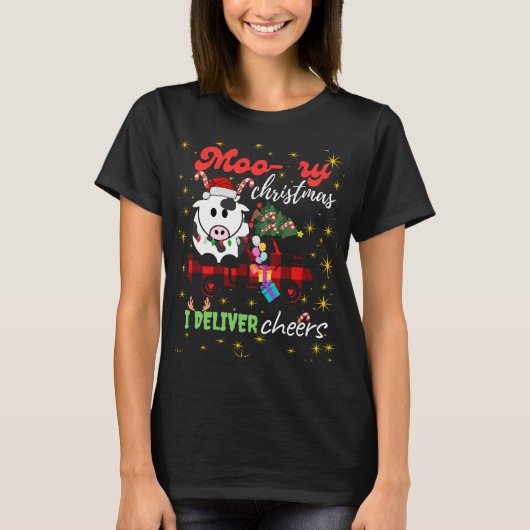 Moo-ry Christmas Cow in Plaid Truck Holiday design T-shirt (Voorkant)