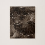 Moody Agate | Koffie Bruin Gouden Brons Taupe Legpuzzel<br><div class="desc">90s grunge geïnspireerde duistere, verfijnde waterverf gemarmerde agaatsteen in een diep humeurige juweeltoon met faux metallic folie en glitteraderen in een rijke, dramatische met abstracte vloeistofwervelingen en glitteraderen. Vanuit het collectie "Till Death Do Us Part" voegt dit prachtige vrouwelijke handgeschilderde verloop de perfecte pop van kleur toe. Ga voor het...</div>