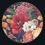Moody Amaryllis en Chrysanthemum Floral Wedding Ronde Sticker<br><div class="desc">Deze bloemige sticker is ideaal voor bruiloften, vrijgezellenfeesten en seizoensgebonden bijeenkomsten en beschikt over een prachtig boeket van rode, oranje en mauve bloemen. Het botanische kunstwerk voegt een romantische en rustieke charme toe aan uw decor. Gebruik deze botanische sticker om enveloppen af te dichten, gunsten te versieren of plaatsinstellingen te...</div>