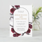 Moody Arch Floral Burgundy Black Halloween Wedding Kaart (Staand voorkant)