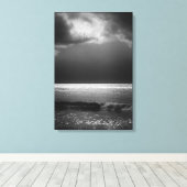 Moody Beach Landscape Stormy Clouds Sun Rays Canvas Afdruk (Insitu (Houten vloer))