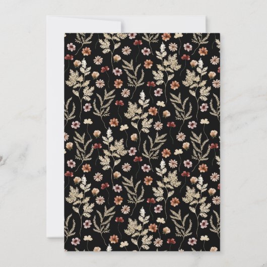 Moody Black Boho Wildflower bruiloft uitnodiging (Achterkant)