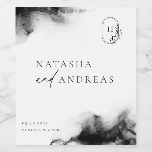 Moody Black Waterverf Minimalistische bruiloft Wijn Etiket (Enkel label)