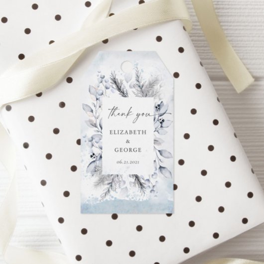 Moody Blauw Winter Bloemen Monogram Bruiloft Cadeaulabel