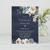 Moody Blue Champagne Floral Wedding Invitation Kaart (Staand voorkant)