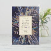 Moody Bouquet botanical bruiloft Uitnodiging (Staand voorkant)