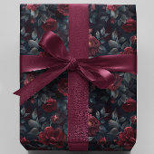 Moody Burgundy-roos Cadeaupapier