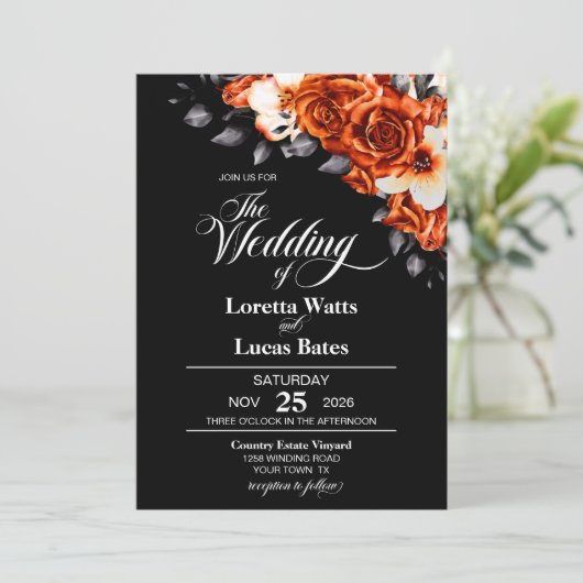 Moody Burnt Oranje Roos Floral Black Wedding Kaart (Staand voorkant)