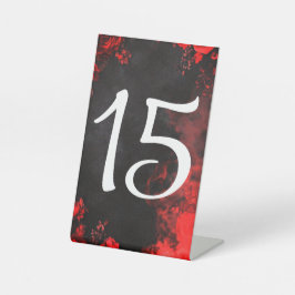 Moody Dark Red Rose Wedding Table Number Reclamebord Met Voetstuk