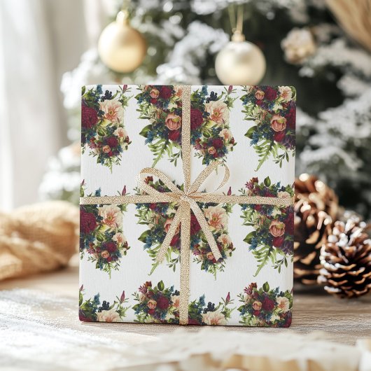 Moody Floral Bourgondië bruiloft Cadeaupapier