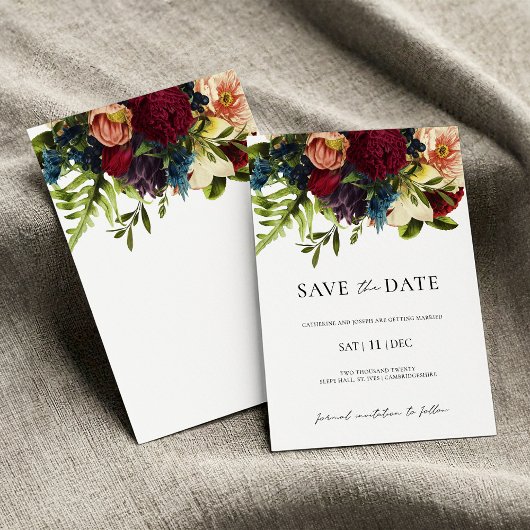 Moody Floral Bourgondië Bruiloft Save the Date Kaart