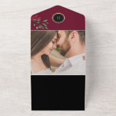 Moody Floral Bourgondië Zwart Bruiloft All In One Uitnodiging (Buitenkant)