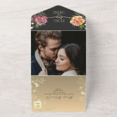 Moody Floral trouwt allemaal in één uitnodiging (Buitenkant)