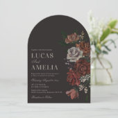 Moody Florals Arch Wedding Invitation Kaart (Staand voorkant)