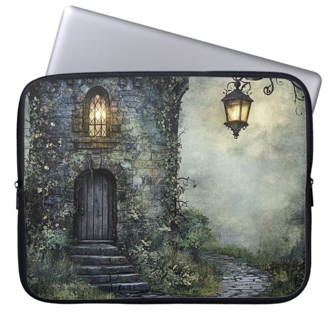 MOODY FOGGY IRISH CASTLE SCENE LAPTOP SLEEVE (Voorkant)