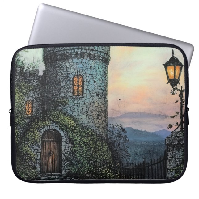 MOODY FOGGY IRISH CASTLE SCENE LAPTOP SLEEVE (Voorkant)