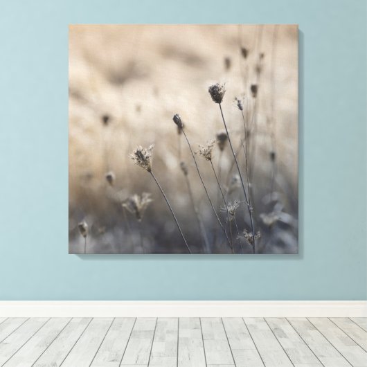 Moody Gedroogde Koningin Anne's Kant Neutraal Bota Canvas Afdruk (Insitu (Houten vloer))