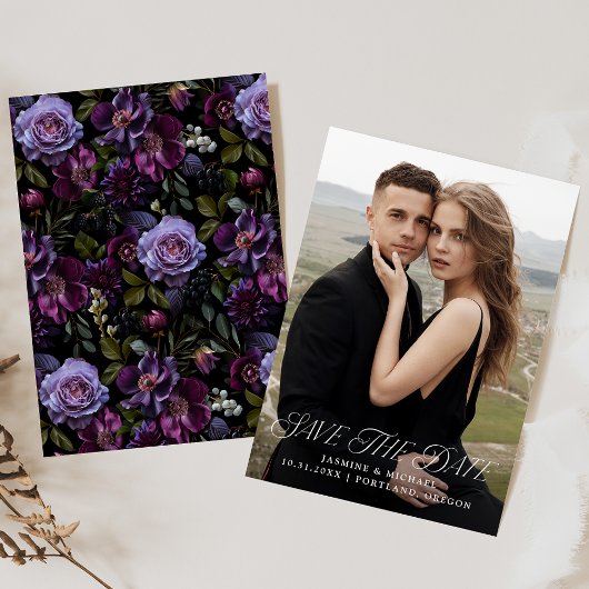 Moody Gothic Bloemen Foto Save The Date
