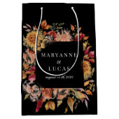 Moody herfst bloemenmonogram medium cadeauzakje (Voorkant)