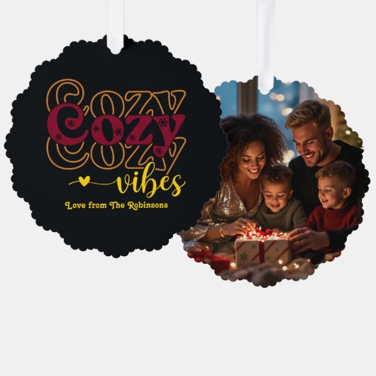 Moody Luxe Gezellige Vibes Retro Kerstfoto Ornament Kaart (Voorkant / Achterkant)