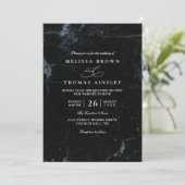 Moody Marble Minimalist Elegant QR Code Wedding Kaart (Staand voorkant)