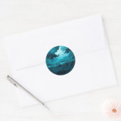 Moody Ocean Waves Under Stormy Sky – Abstract Seas Ronde Sticker (Envelop)