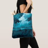 Moody Ocean Waves Under Stormy Sky – Abstract Seas Tote Bag (Dichtbij)