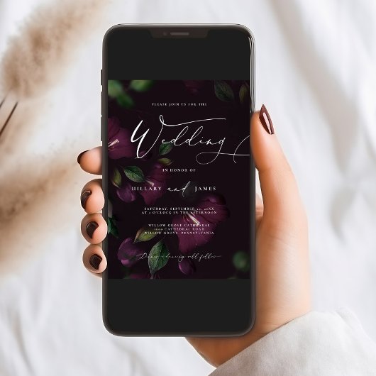 Moody Paarse Bloom Kalligrafie Huwelijksuitnodigin Kaart