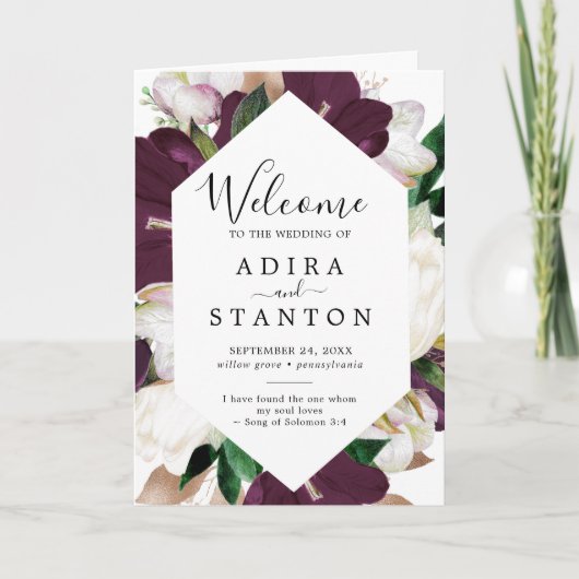 Moody Paarse Blooms Folded Wedding Programma (Voorkant)