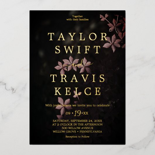 Moody Paarse Blooms | Folie Zwart Patroon Bruiloft Folie Uitnodiging (Voorkant)