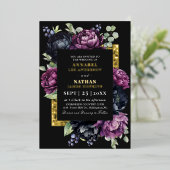 Moody Paarse en zwarte elegante bloemenbruiloft Folie Uitnodiging (Staand Voorkant)