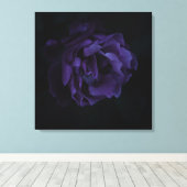 Moody Paarse Roos Canvas Afdruk (Insitu (Houten vloer))
