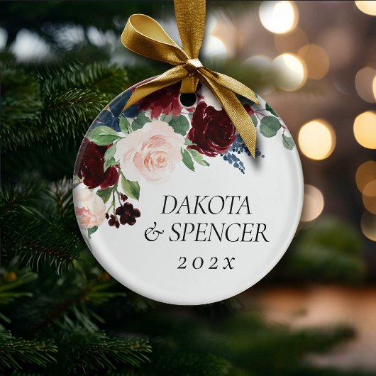 Moody Passions | Dramatische Paarse Wijn Roos Cust Keramisch Ornament